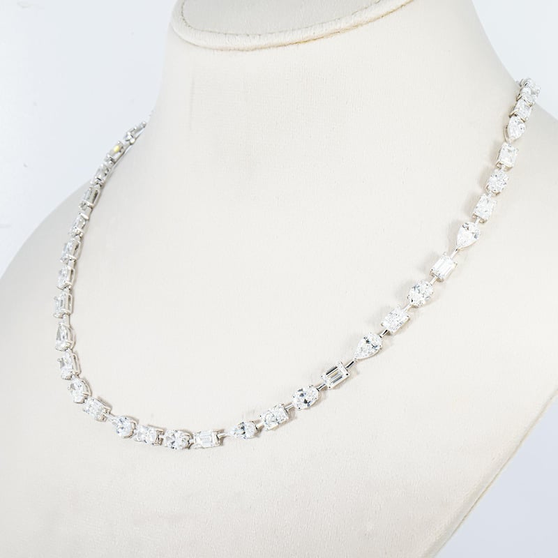 House Of Leon 14K White Gold Multi Cut Diamond Satellite Necklace 37.58ct