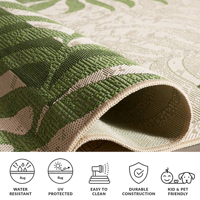 SAFAVIEH Courtyard Idun Botanical Indoor/ Outdoor Waterproof Patio Backyard Rug