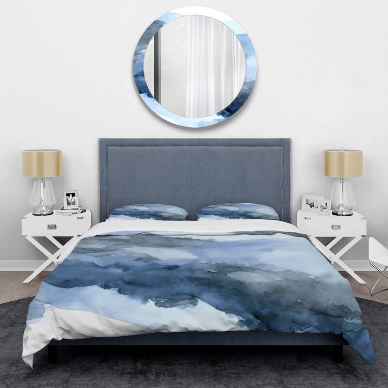 Designart "Sapphire Blue Nebula VII" Blue Modern - Bedding Cover Set With Shams
