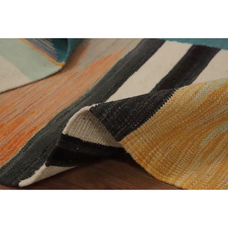 Hand Woven Oriental 100% Wool Carpet Southwestern Modern Multi-Colored Kilim Area Rug - 6' 5'' X 5' 0''