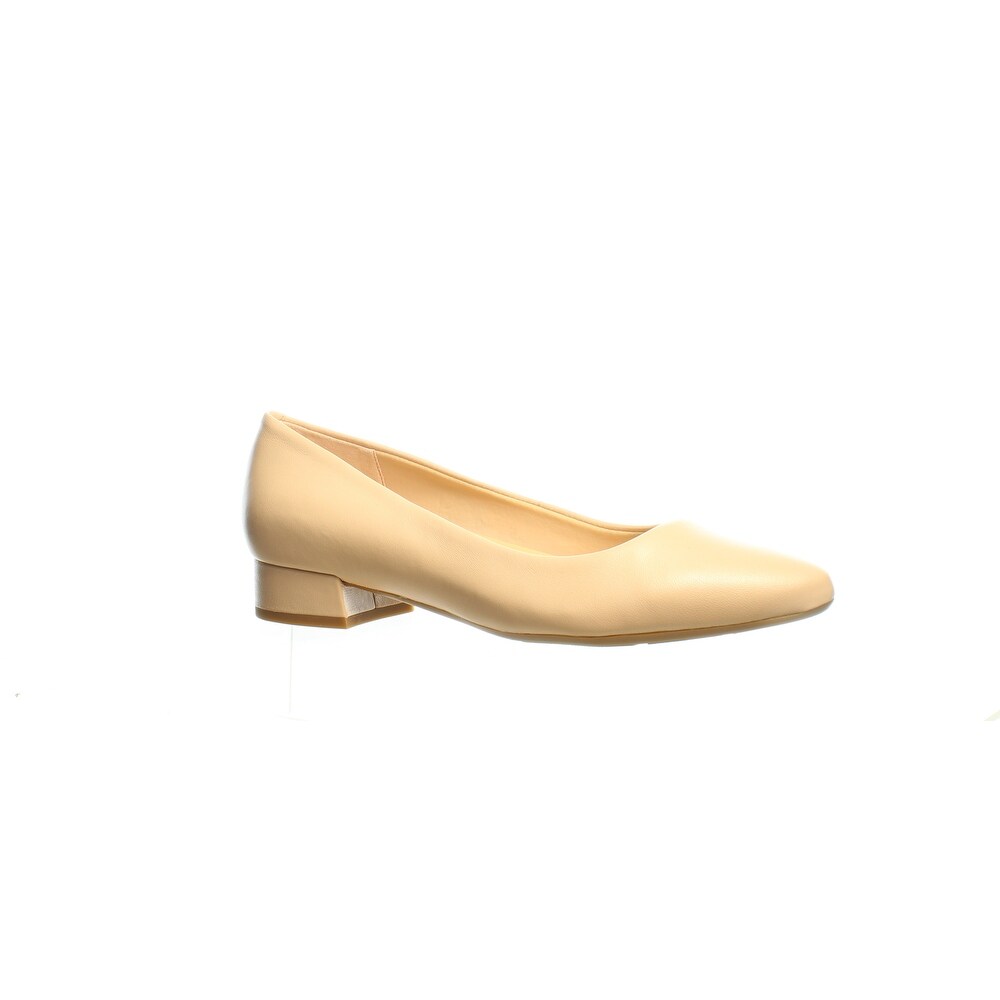 easy spirit low heel pumps