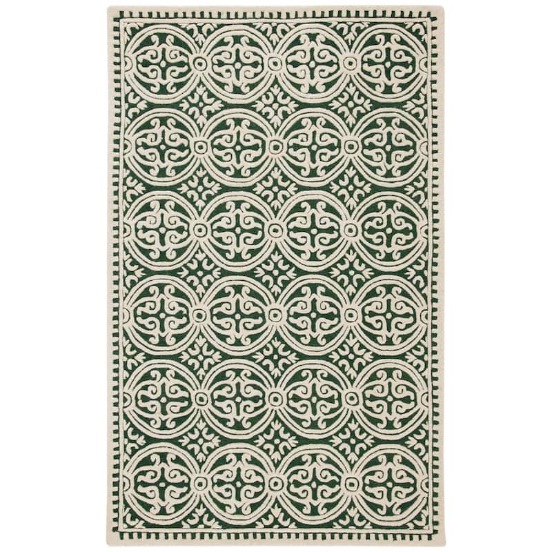 SAFAVIEH Handmade Cambridge Myrtis Moroccan Wool Rug