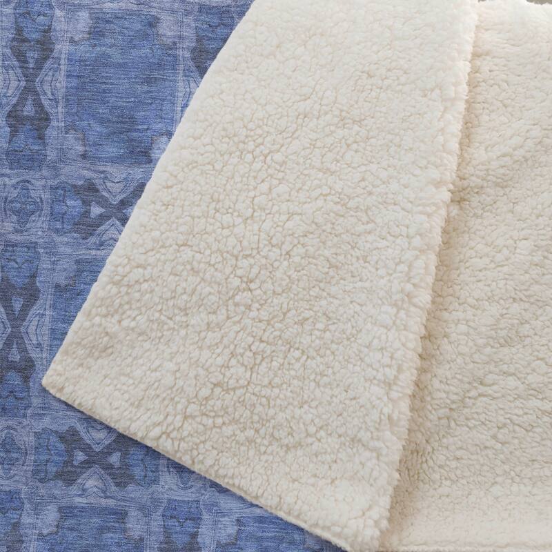 Premium Machine Washable Boho Moroccan Sherpa Throw Blanket