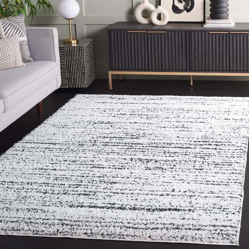 SAFAVIEH Rumi Shag Rosalee Shag Rug - 6'7" Square - Charcoal/Ivory