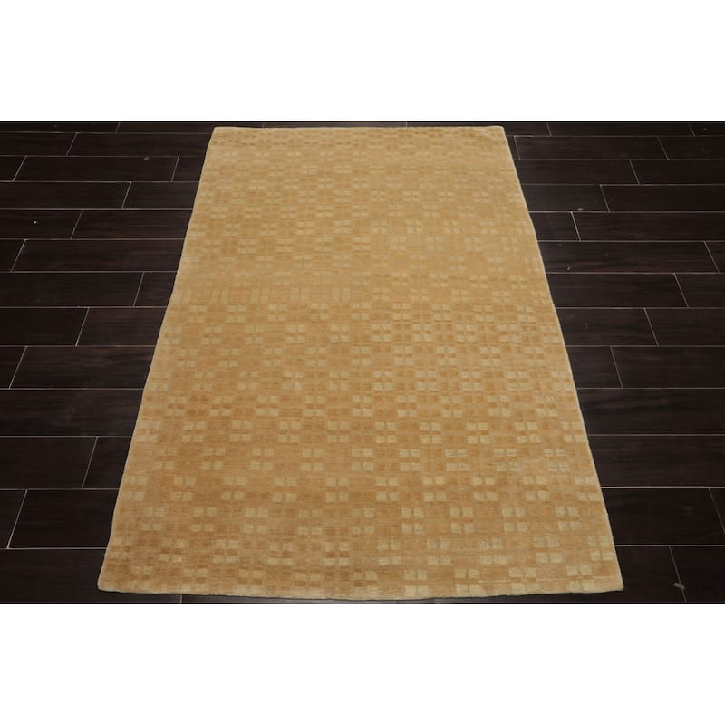 Wool & Silk Beige Tibetan Transitional Swiss Wash 4'1''x5'10'' Hand Knotted Rug - 4' 1'' x 5' 10''
