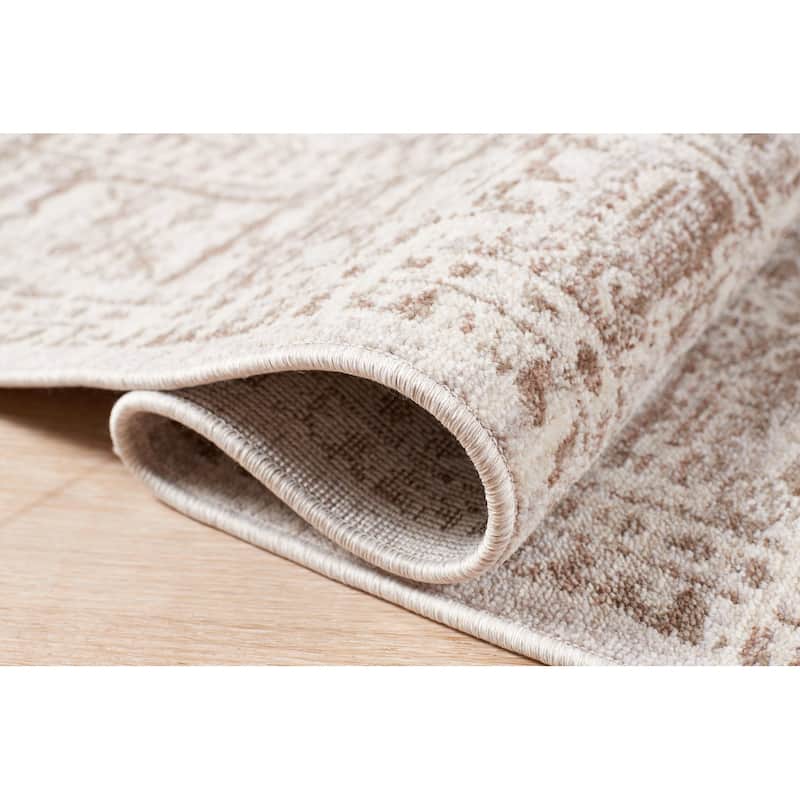 Terra by Obeetee Heirloom Diamond Neutral Rug