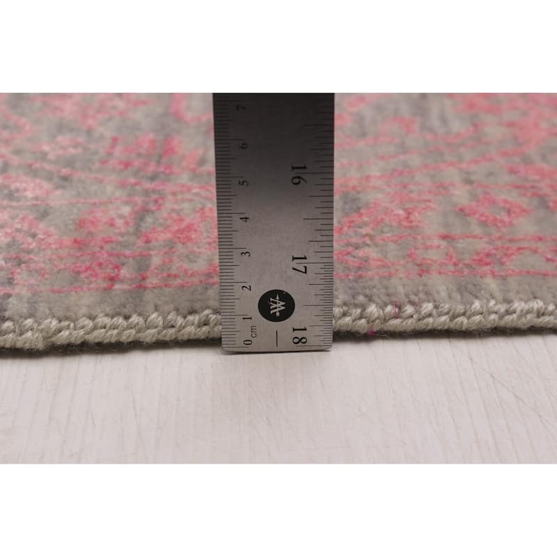 ECARPETGALLERY Hand-knotted Heritage Pink Silk, Wool Rug - 6' 1" x 9' 4"