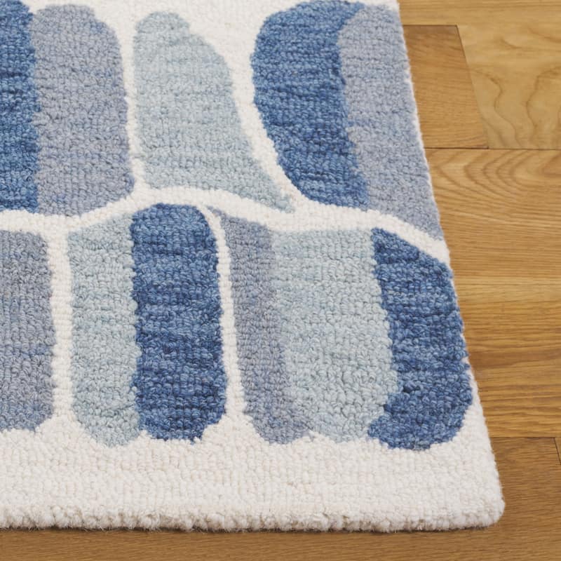 SAFAVIEH Handmade Metro Arantza Wool Rug