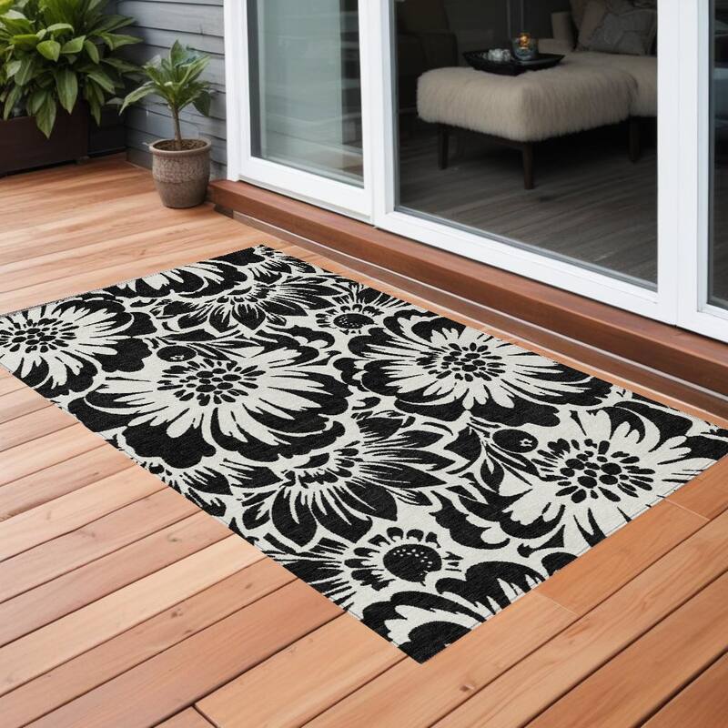 Gana Botanic Elegance Weather Resistant Blended Style Outdoor Rug - 2' x 3' - Black/Ivory