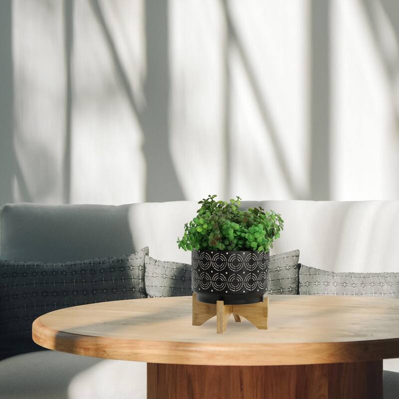 7inch Swirl Planter on Stand,Black