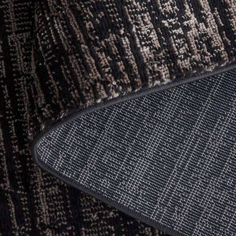 SAFAVIEH Mila Kerly Modern & Contemporary Rug