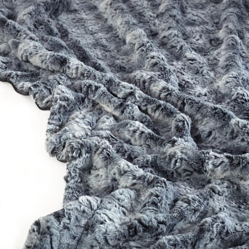 Variegated Warm Plush FauxFur Throw Cozy and Furry Blankets for Sofa