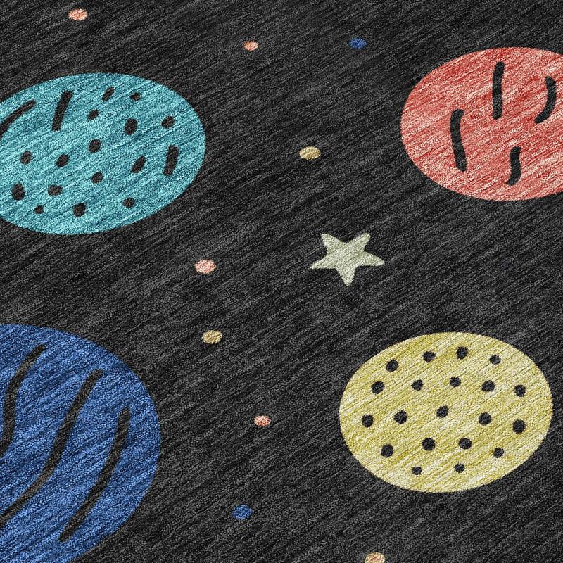 Machine Washable Indoor/ Outdoor Modern Planets Chantille Rug