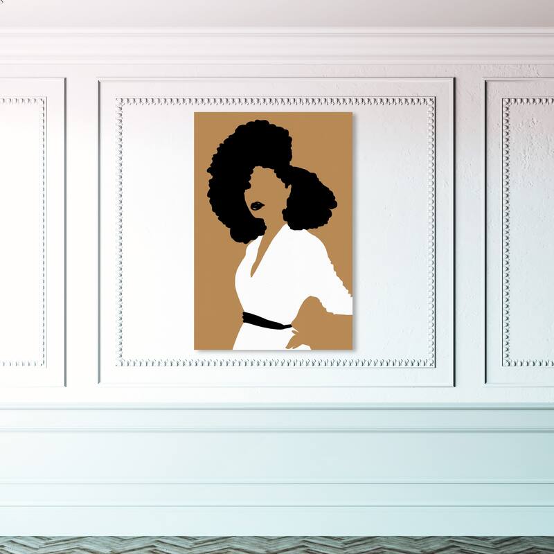 Wynwood Studio Fashion and Glam 26761 Glorious White and Modern & Contemporary Wall Art Canvas Print - 45 x 30