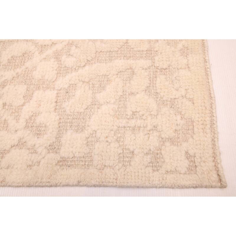 ECARPETGALLERY Hand-knotted Tangier Cream Wool Rug - 5'0 x 7'10