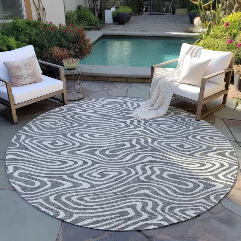 Machine Washable Indoor/ Outdoor Abstract Modern Chantille Rug - Gray - 8' x 8'