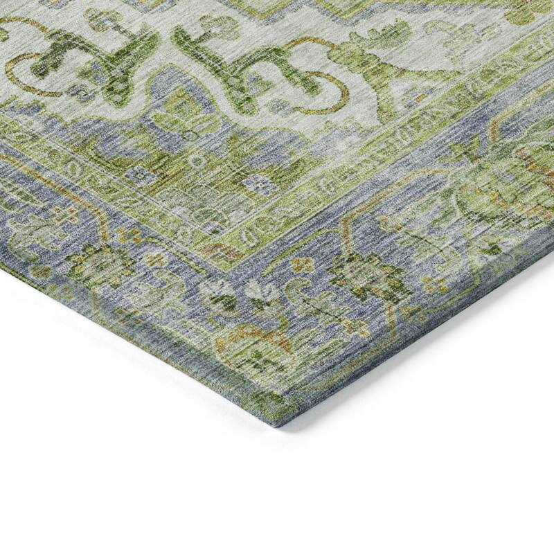 Machine Washable Indoor/Outdoor Traditional Vintage Chantille Rug