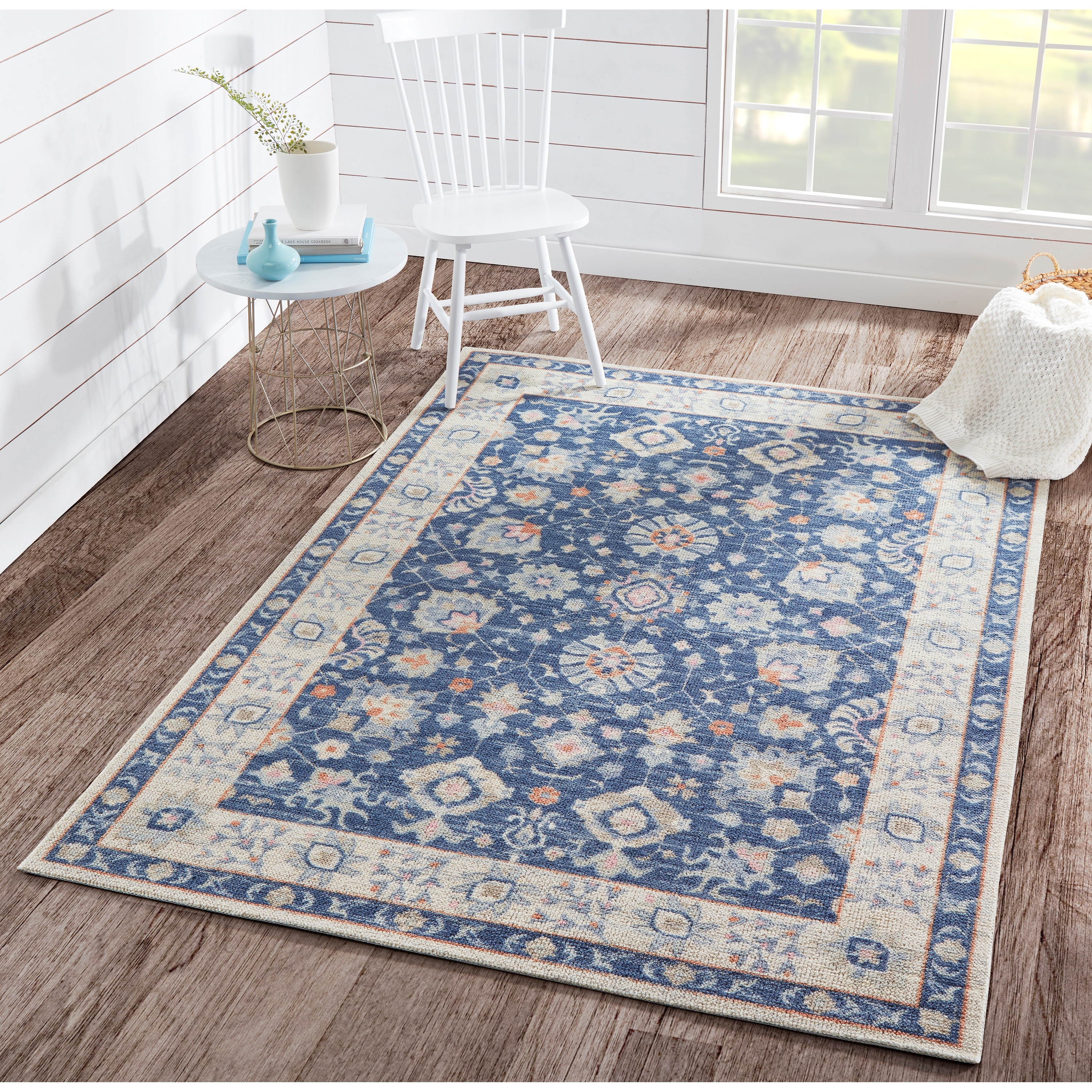 Momeni Anatolia Wool and Nylon Traditional Oriental Area Rug.