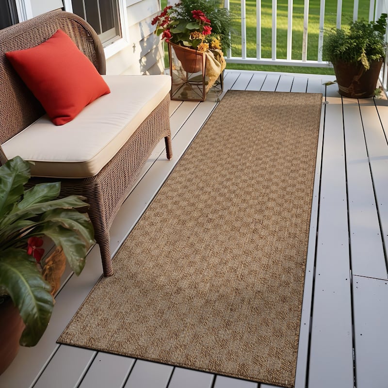 World Rug Gallery Checkered Indoor/Outdoor Flat Woven Area Rug - 2' 3" x 8' - Sand