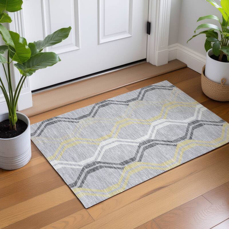 Machine Washable Indoor/ Outdoor Contemporary Dimensions Chantille Rug