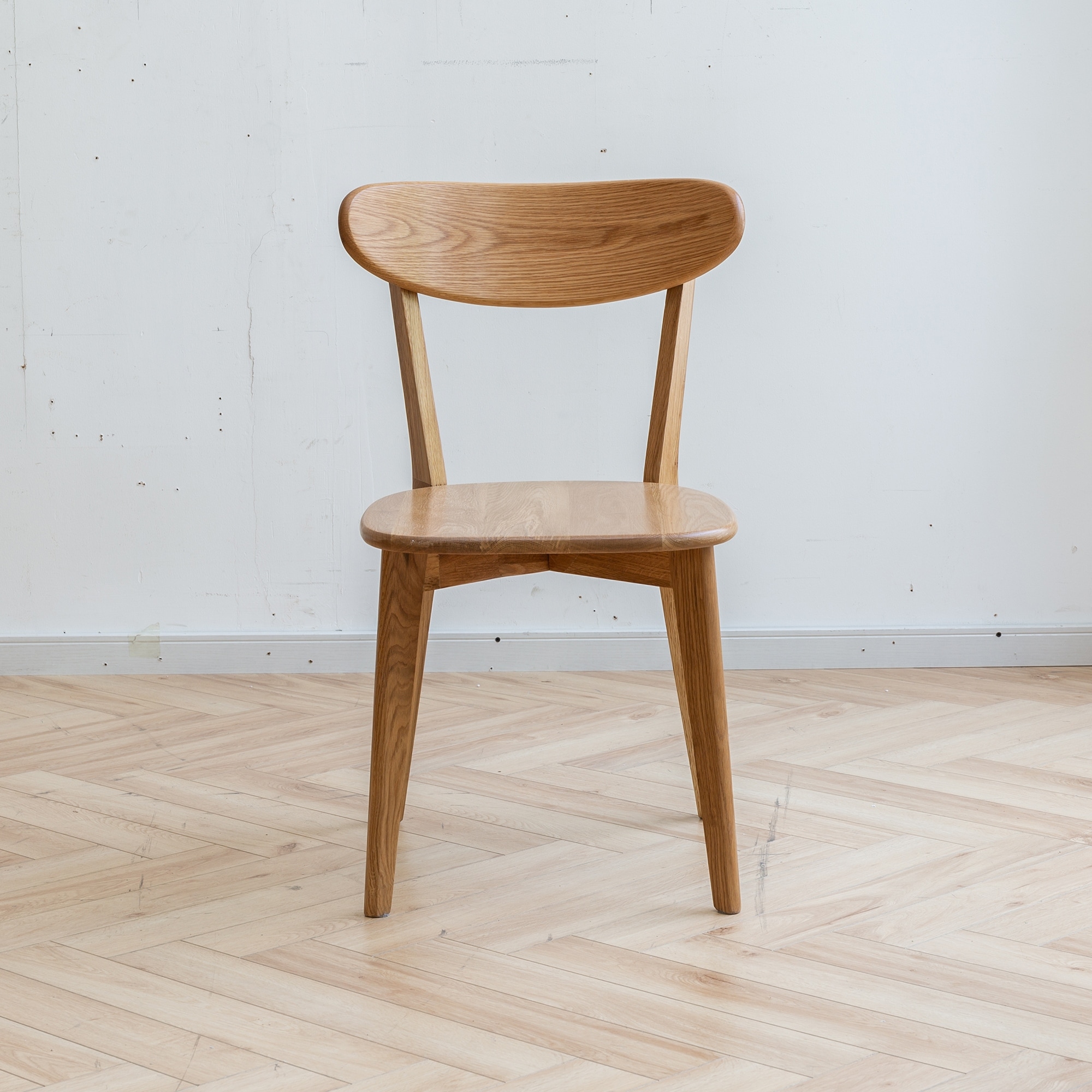 GDFStudio - Belfair Modern Mid-Century Premium Solid Oak Wood Dining Chair with Curved Backrest, Lacquer Finish Surface