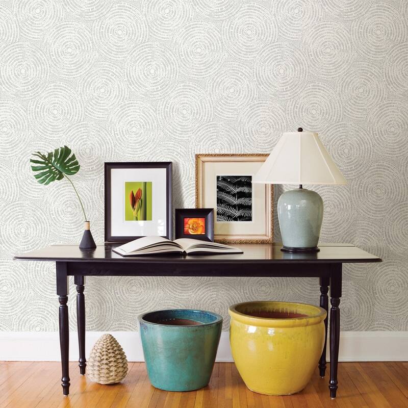 Brewster Vatten Platinum Geometric Wallpaper - 20.5in x 396in x 0.025in