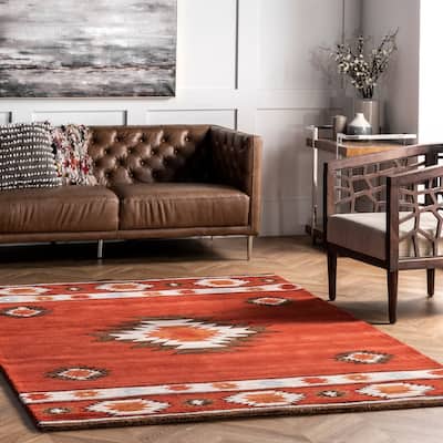 Nuloom Hand Tufted Shyla Area Rug