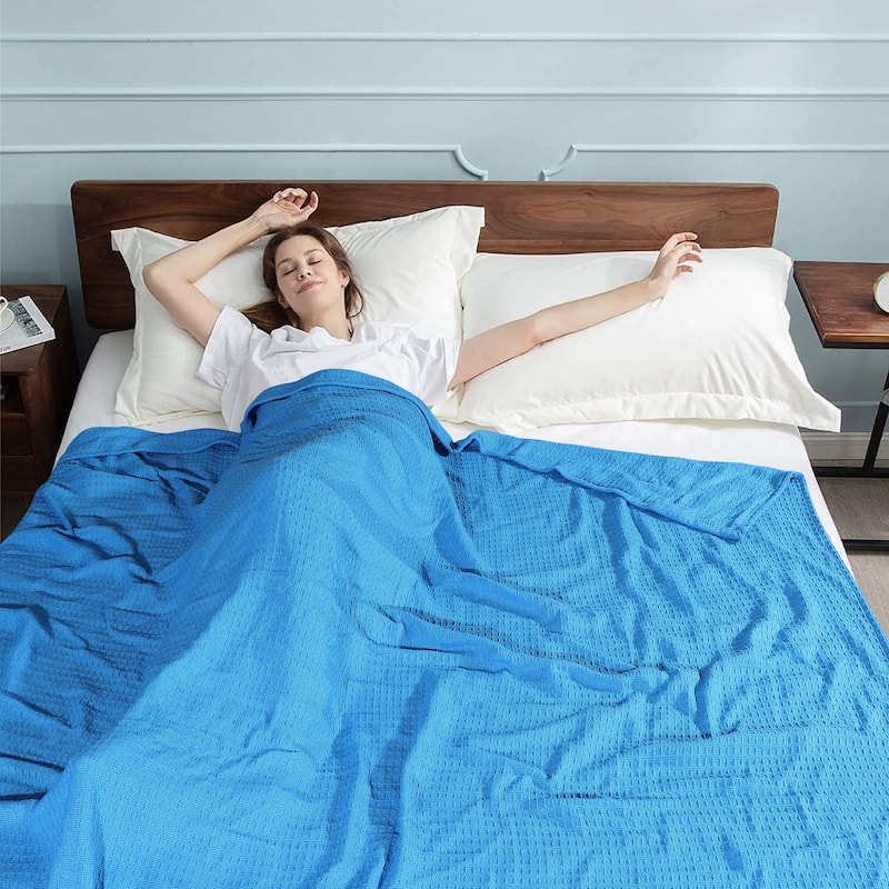 100-percent Cotton Waffle Weave Medium Weight All Season Thermal Blankets