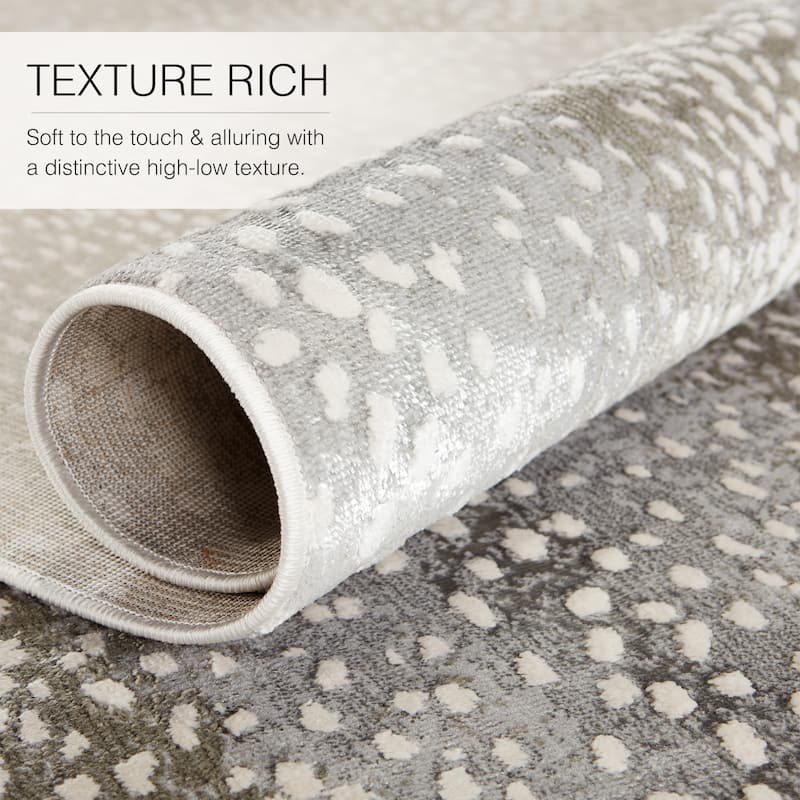 Silver Orchid Axis Animal Print Spotted Area Rug