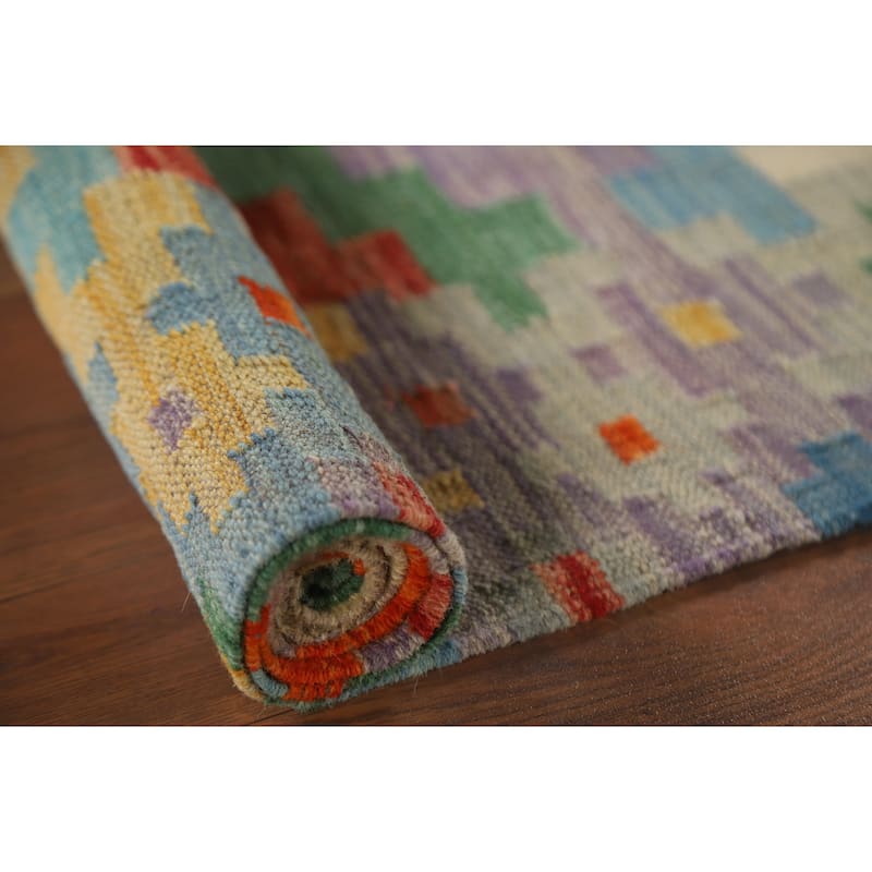Reversible Kilim Accent Rug Hand-Woven Geometric Wool Carpet - 3'6"x 5'1"
