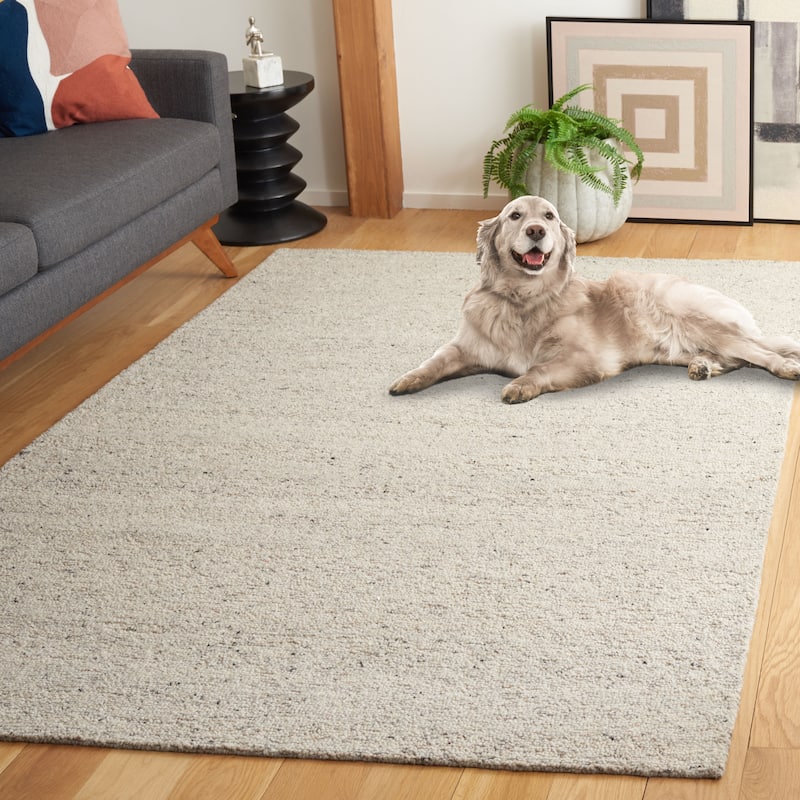 SAFAVIEH Handmade Himalaya Byzantium Solid Wool Rug - 6' Round - Beige/Light Grey