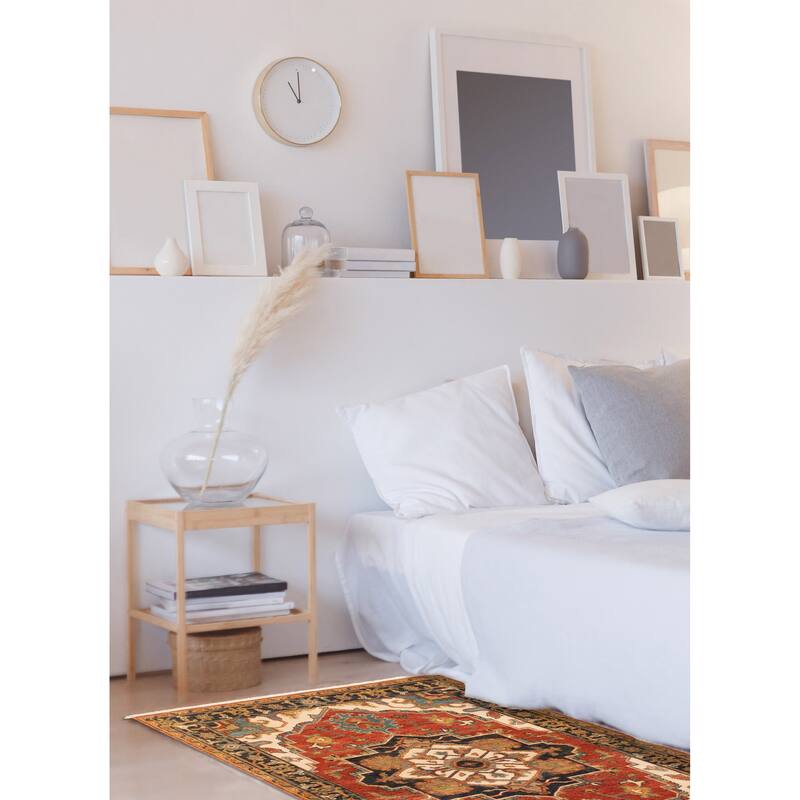 ECARPETGALLERY Hand-knotted Jules Sultane Red Wool Rug - 4'1 x 5'11