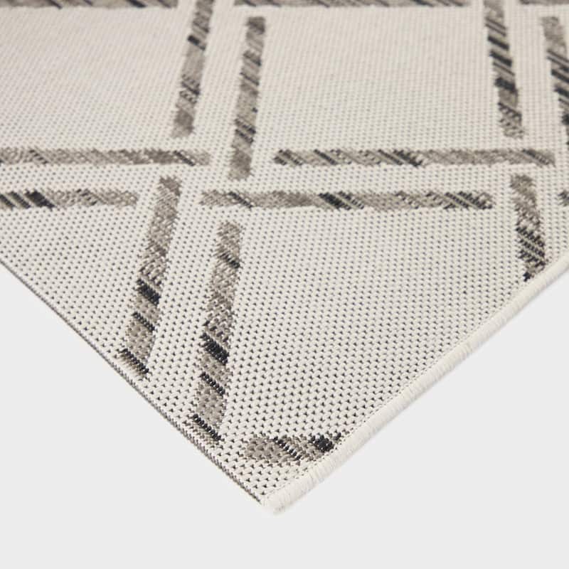Sommer Trellis Indoor/Outdoor Area Rug