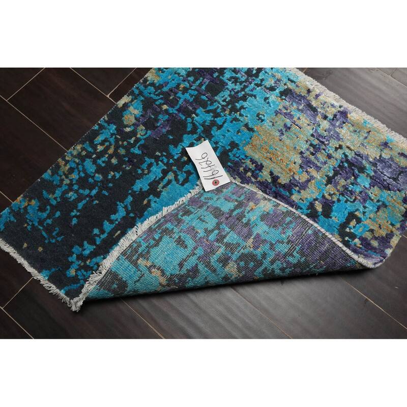 Hand Knotted Turquoise Tibetan Wool & Silk Oriental Area Rug (Square) - 2' x 2'