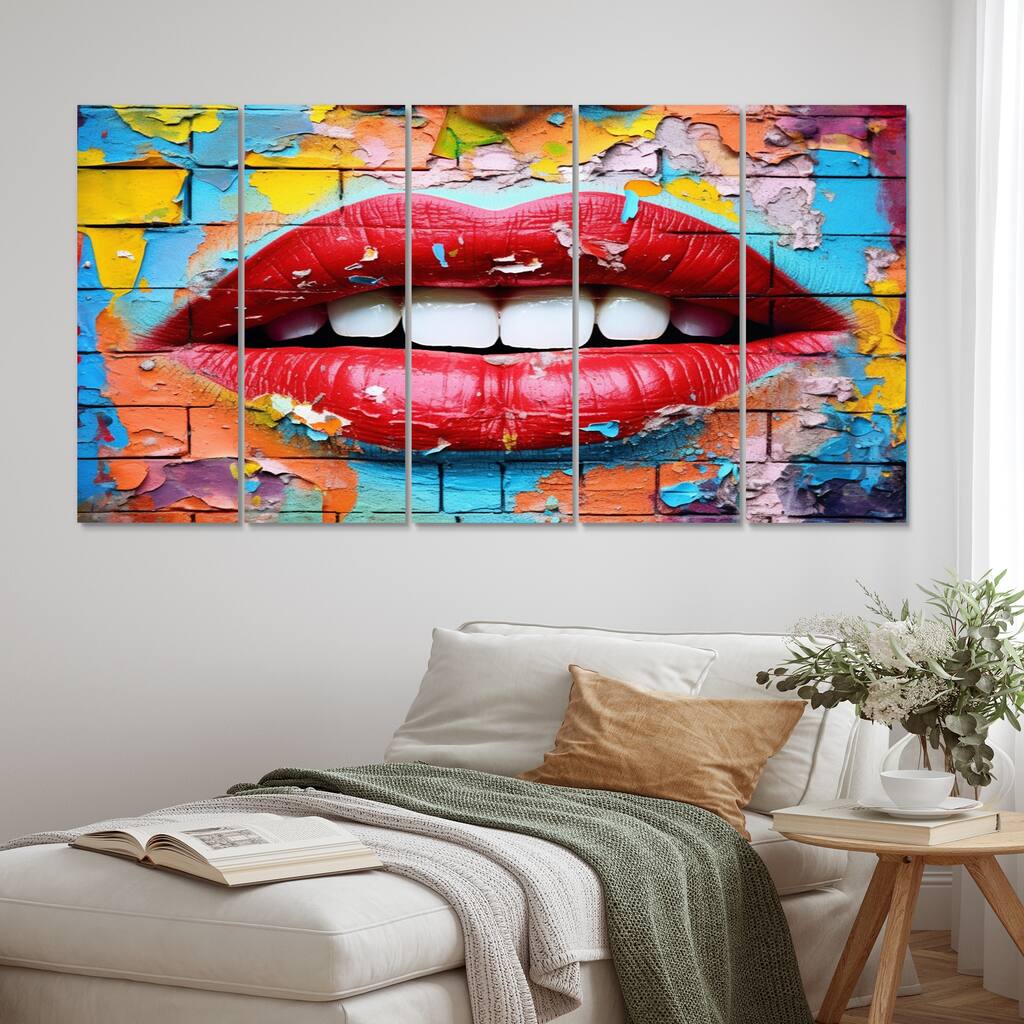 Designart "Graffiti Lips" Fashion Metal Art Print Set