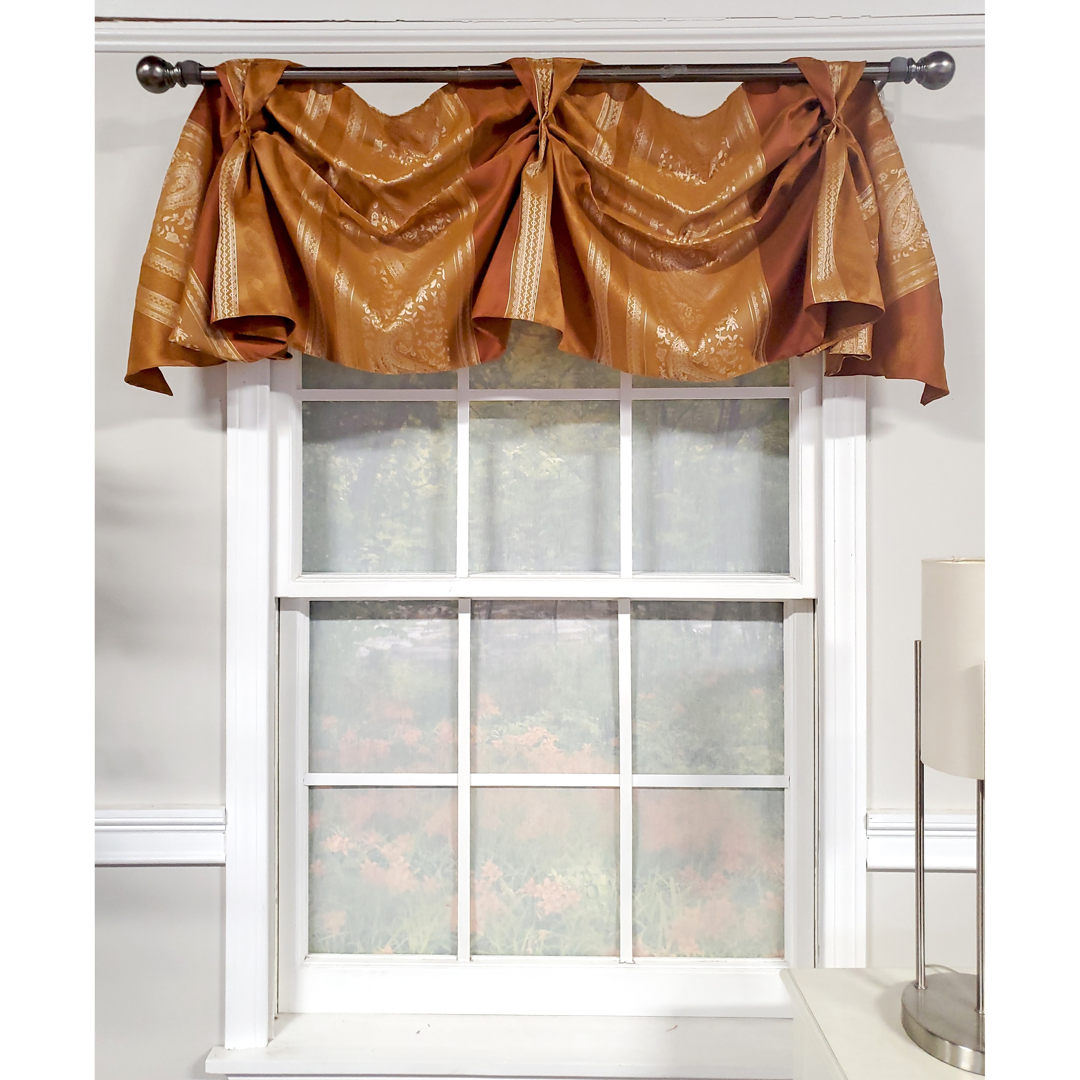 Nikoleta 2-Scoop Celebration Valance
