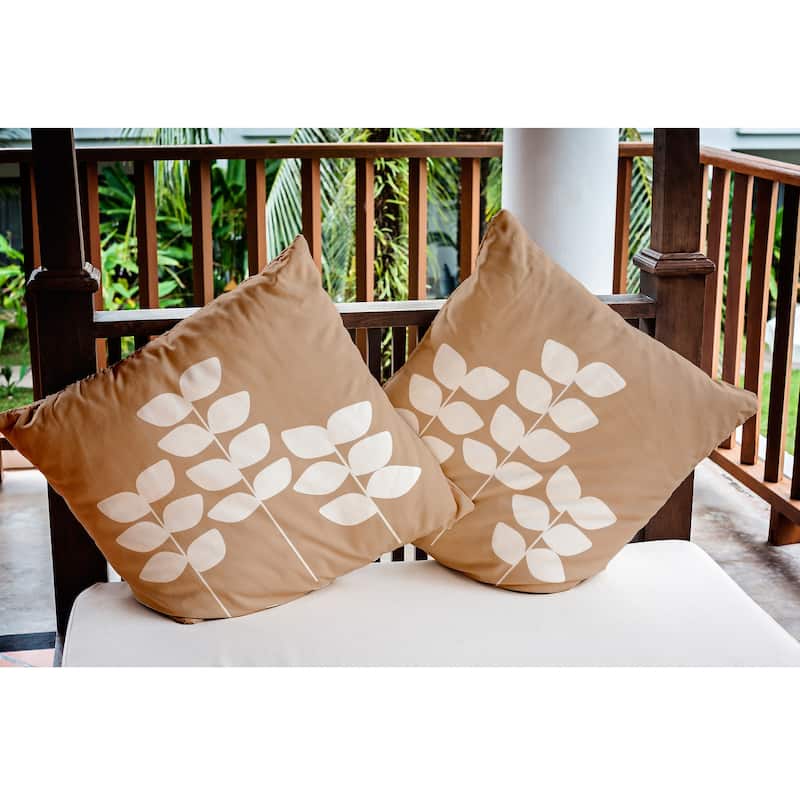 Simple Stems Indoor/Outdoor Throw Pillow