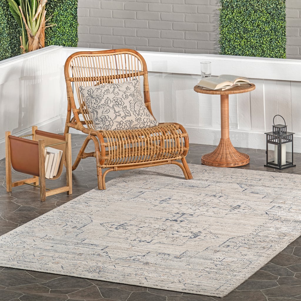 Nuloom Lolita Faded Machine Washable Indoor/Outdoor Area Rug