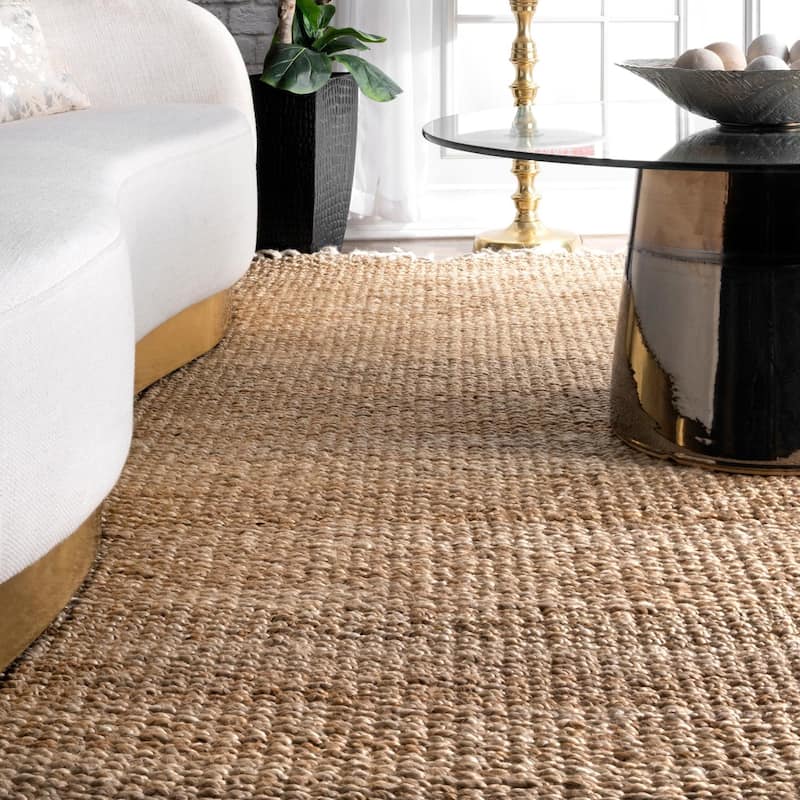 Nuloom Handmade Benavides Tassel Area Rug