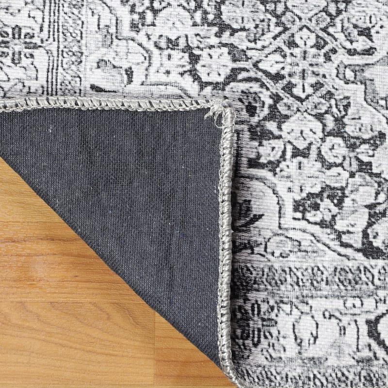 Superior Elodie Bohemian Geometric Floral Medallion Indoor Area Rug