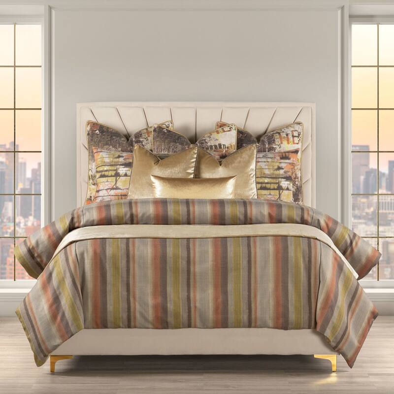 Spry Artist-style Duvet Set