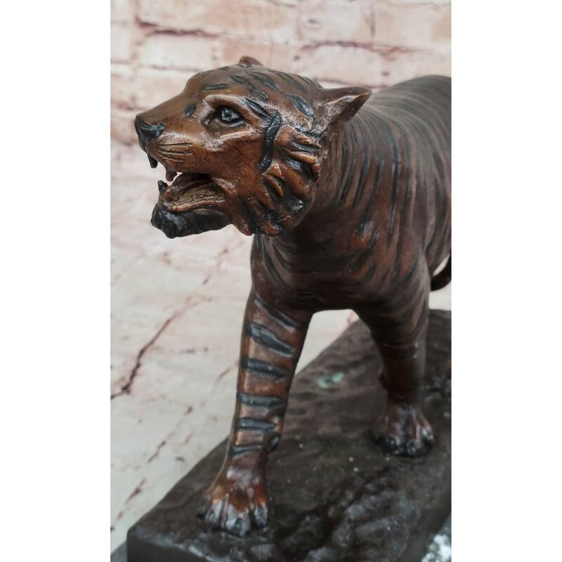 Bronze Tiger Sculpture – Fierce Wildlife Statue Numbered Art