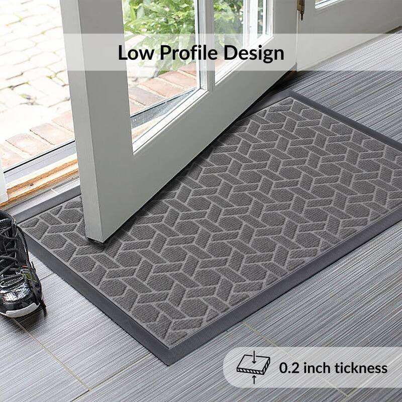 Heavy-Duty Dirt-Trapping Rubber Doormat with Raised Pattern