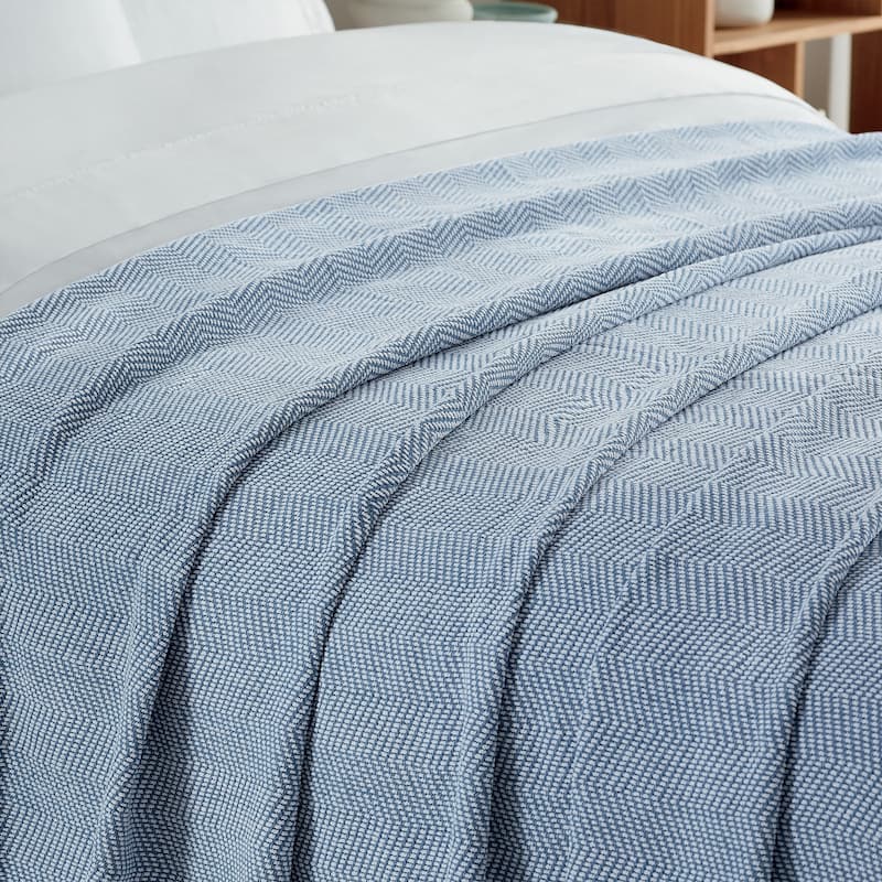 Aston & Arden Luxury Chenille All Season Chevron Blanket