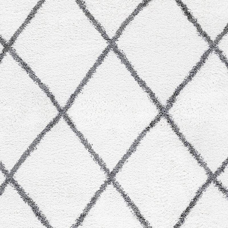 Sohni Shag Farmhouse Diamond Indoor Area Rug