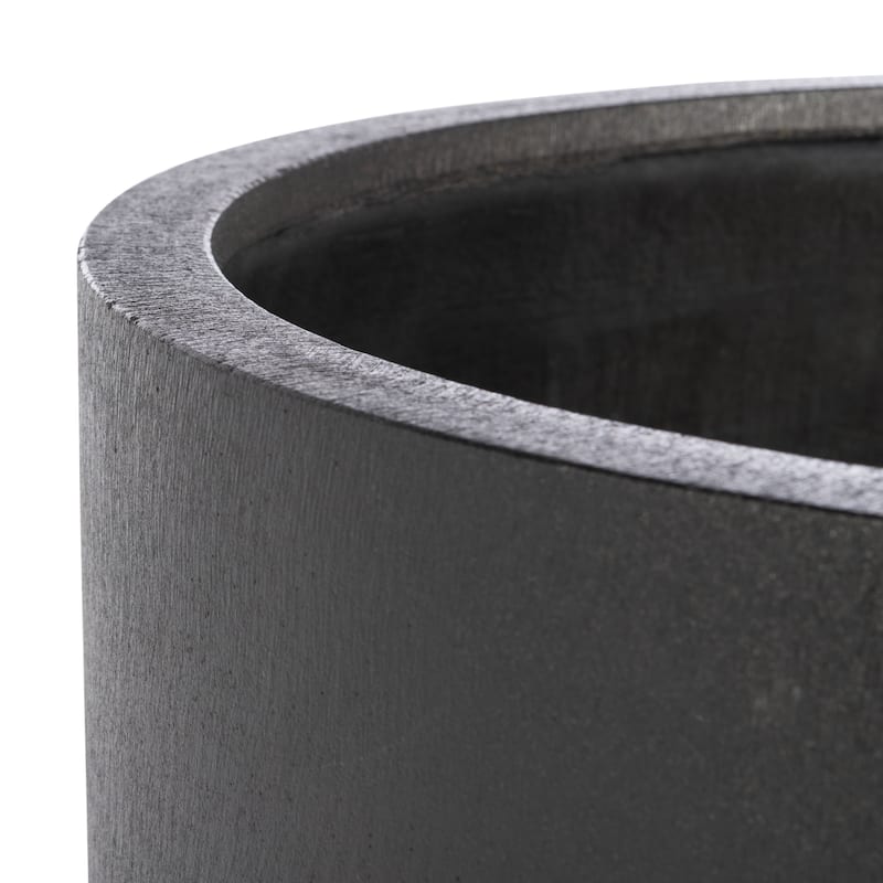 SAFAVIEH Outdoor Daijah Black Planter - 22"W x 22"D x 19"H