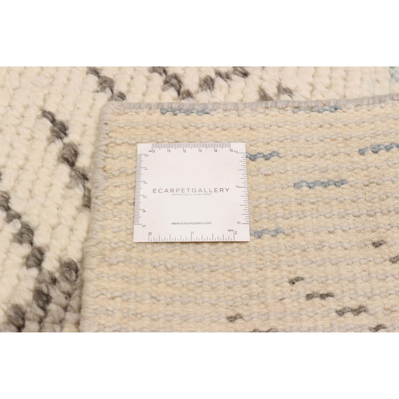 ECARPETGALLERY Hand-knotted Tangier Cream Wool Rug - 5'3 x 7'7