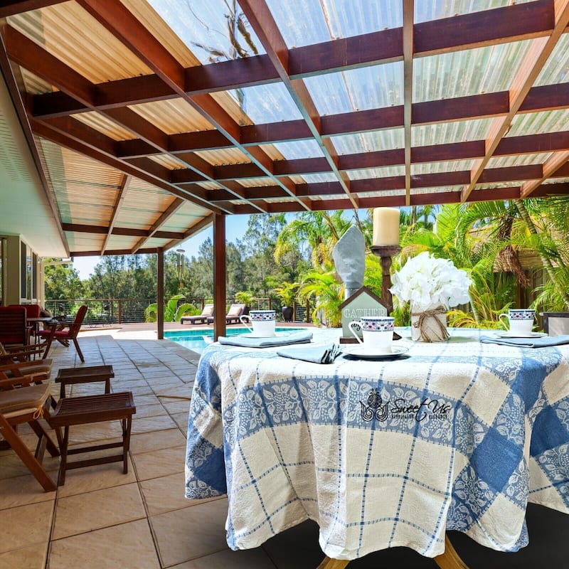 Luxurious Floral Jacquard Cotton Tablecloth Collection