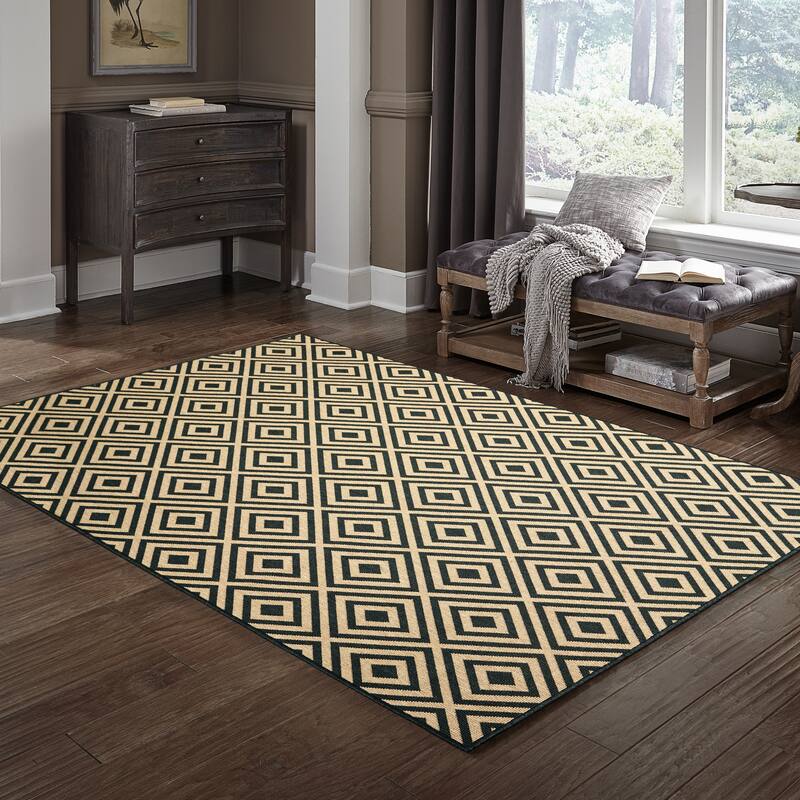 Style Haven Marianna Geometric Diamond Indoor Outdoor Rug