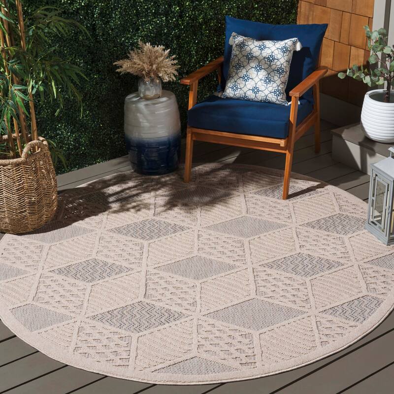 SAFAVIEH Milos Deloris Casual Rug - 6'7" Round - Ivory